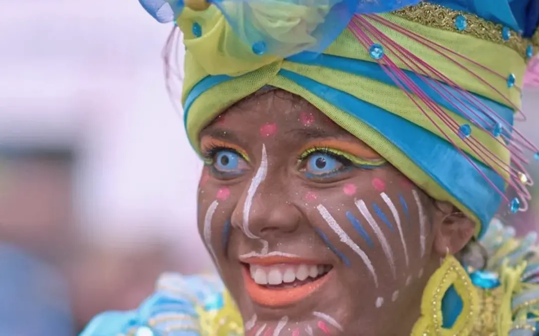 Carnaval en Badajoz: Color, Diversión y Miradas Impactantes con Perfectvisions